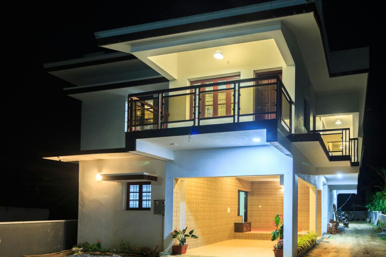 Karkera Comforts Hotel Madikeri Exterior photo